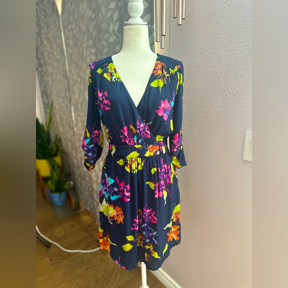 Navy pink green floral wrap dress with pockets 3/4 sleeves size small